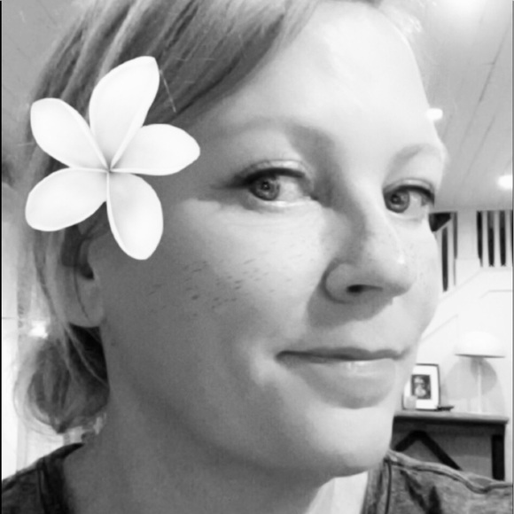 Meet your Posher, Päivi - Picture 1 of 1